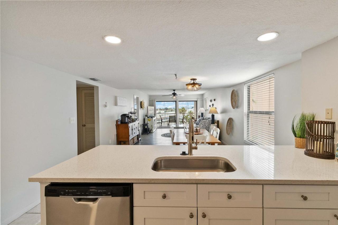 301 Beach Place Condos St. Pete Beach Exteriér fotografie