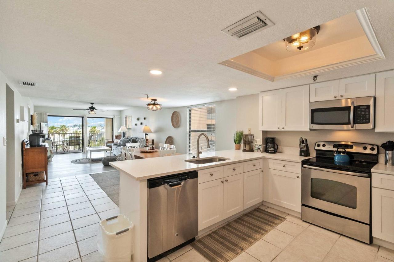 301 Beach Place Condos St. Pete Beach Exteriér fotografie